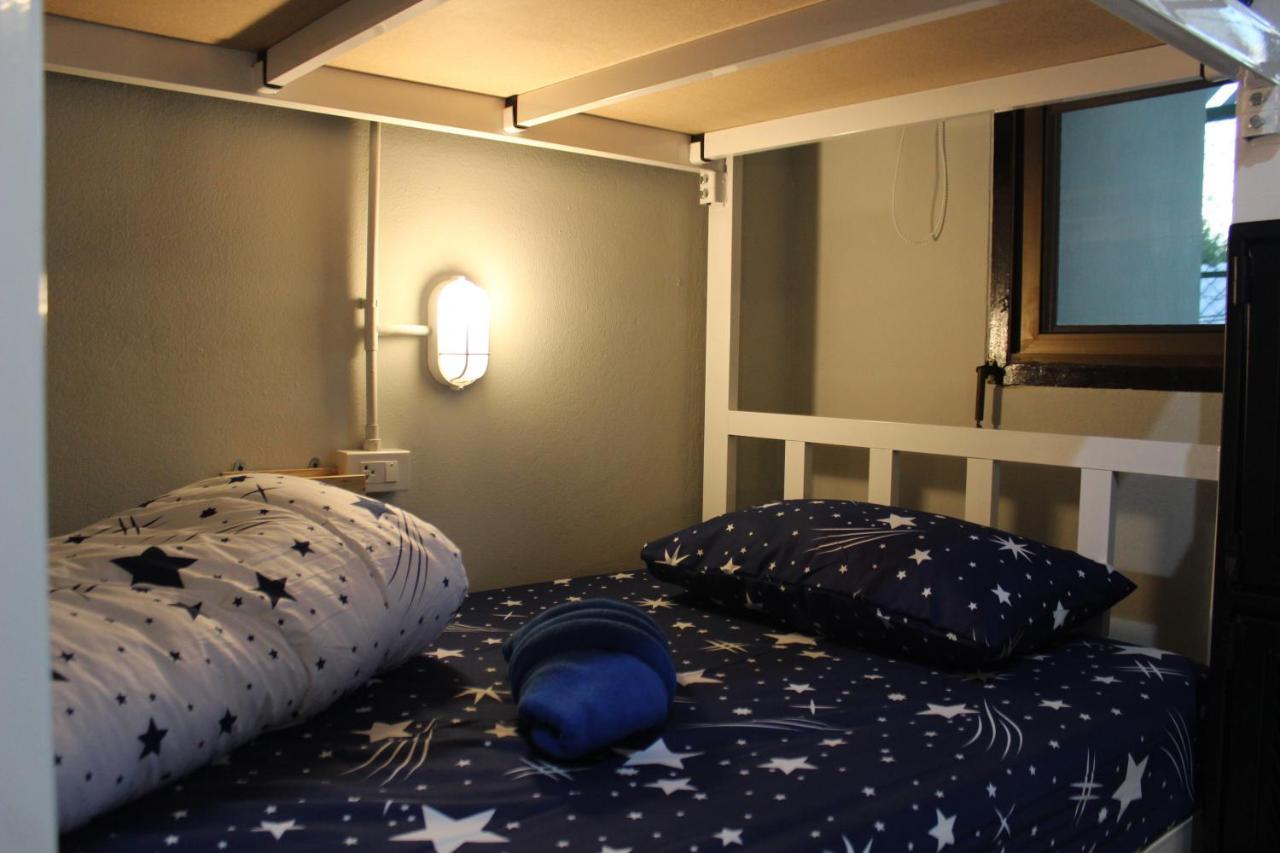 Enjoy House Hostel Chiang Mai Buitenkant foto